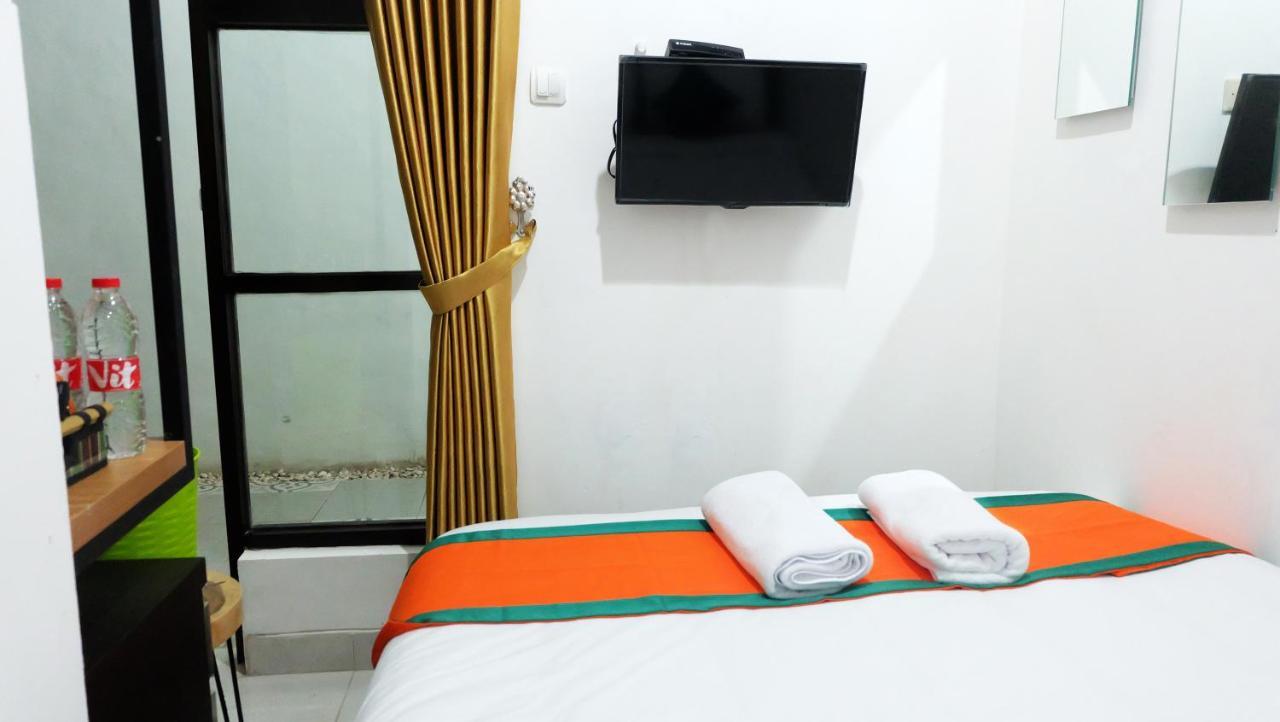 Hotel Jogja Kili Suci By Simply Homy Yogyakarta Exterior photo