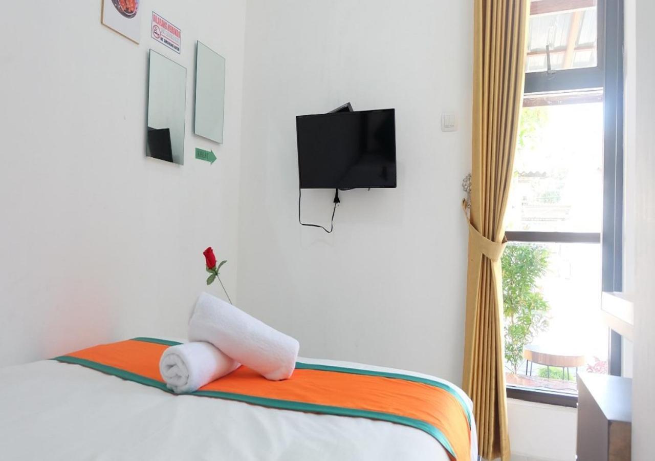 Hotel Jogja Kili Suci By Simply Homy Yogyakarta Exterior photo